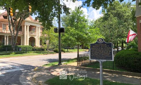 Twickenham Historic District marker